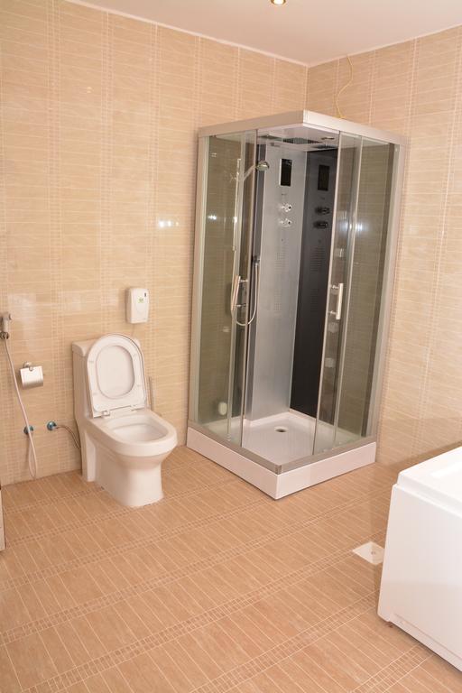 Janadriyah Suites 13 Nadinah Экстерьер фото